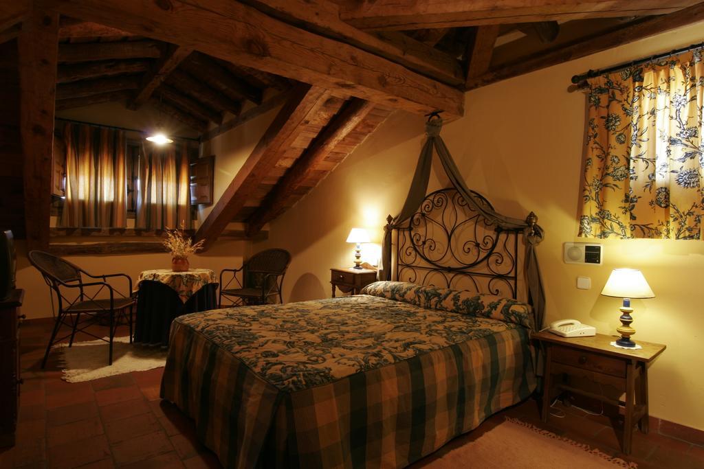 Posada El Zaguan Turégano 部屋 写真